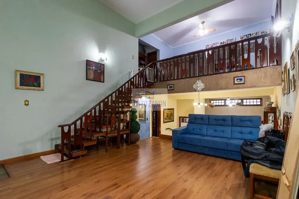 Sobrado, 4 quartos, 233 m² - Foto 1