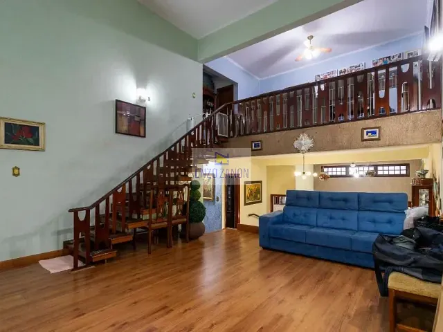 Sobrado com 270m² 4 quartos e 4 banheiros, à venda ou para alugar, no bairro Jardim São Luís em São Bernardo do Campo