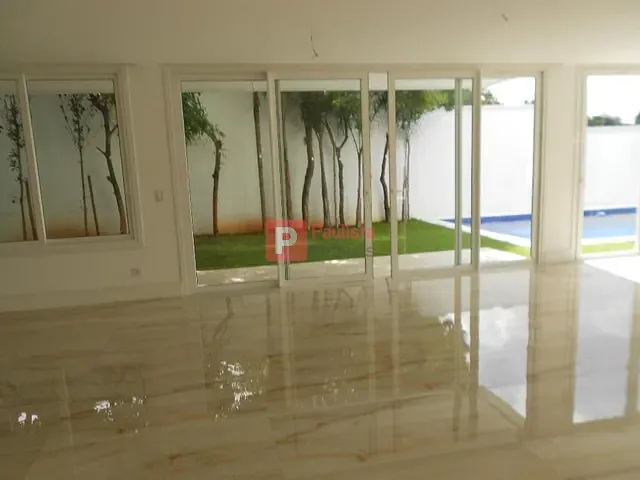 Sobrado com 529m² 4 quartos e 6 banheiros, à venda, no bairro Campo Belo em São Paulo