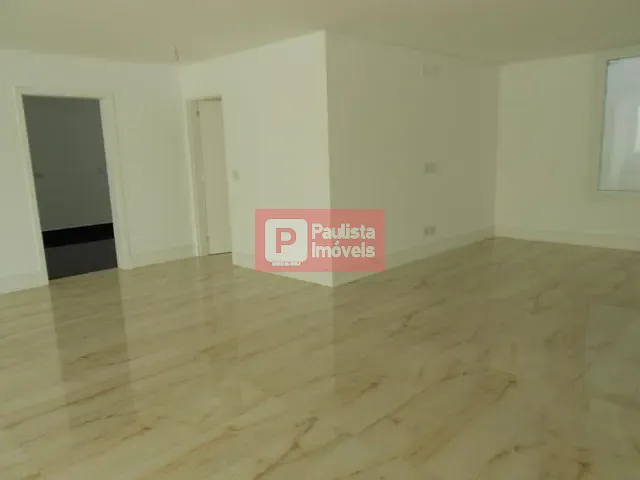 Sobrado com 529m² 4 quartos e 6 banheiros, à venda, no bairro Campo Belo em São Paulo