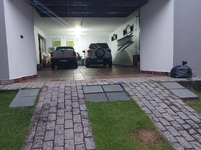 Sobrado 5 quartos e 5 banheiros, à venda, no bairro Vila Jacuí em São Paulo