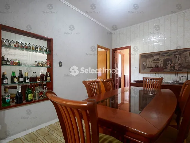 Sobrado com 384m² 4 quartos e 2 banheiros, à venda, no bairro Centro Alto em Ribeirão Pires