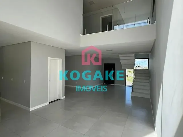 Sobrado com 360m² 3 quartos e 5 banheiros, à venda, no bairro Loteamento Verana em São José Dos Campos