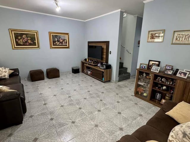 Sobrado 4 quartos e 4 banheiros, à venda, no bairro Vila Cleonice em São Paulo