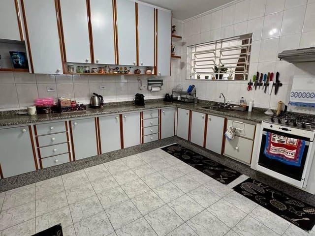 Sobrado 4 quartos e 4 banheiros, à venda, no bairro Vila Cleonice em São Paulo