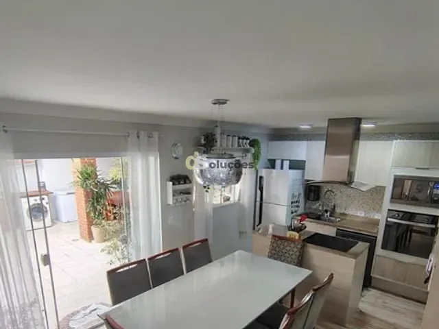 Sobrado 3 quartos e 2 banheiros, à venda, no bairro Jaçanã em São Paulo