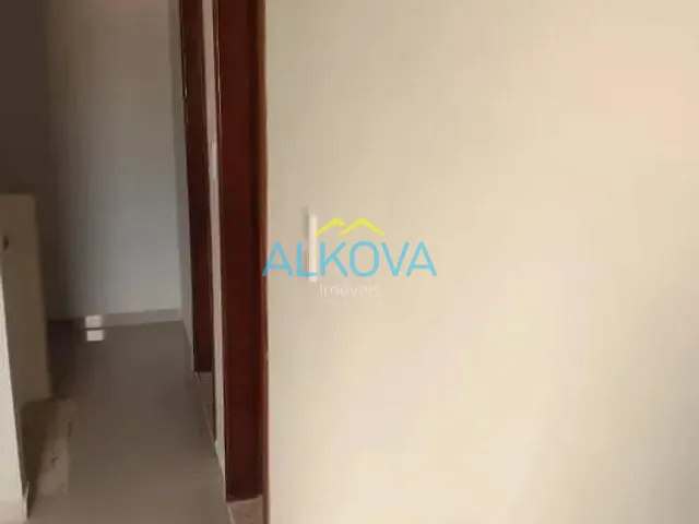Sobrado com 83m² 3 quartos e 3 banheiros, à venda, no bairro Jardim Uirá em São José dos Campos