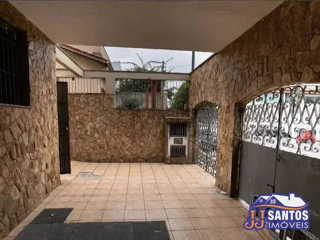 Sobrado com 240m² 4 quartos e 5 banheiros, à venda ou para alugar, no bairro Cidade Mãe do Céu em São Paulo