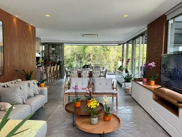 Sobrado com 390m² 5 quartos e 7 banheiros, à venda, no bairro Riviera de São Lourenço em Bertioga