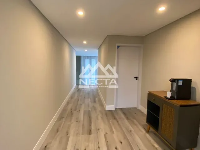 Sobrado com 450m² 4 quartos e 2 banheiros, à venda, no bairro Costa Nova em Caraguatatuba