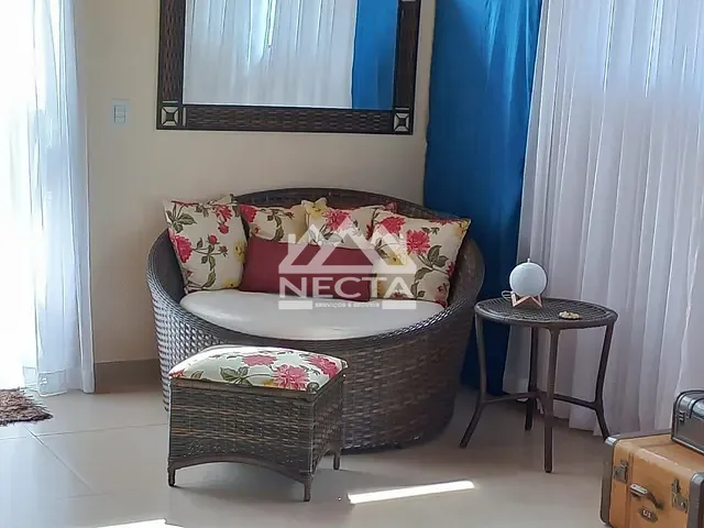Sobrado com 459m² 4 quartos e 4 banheiros, à venda, no bairro Mar Verde II em Caraguatatuba
