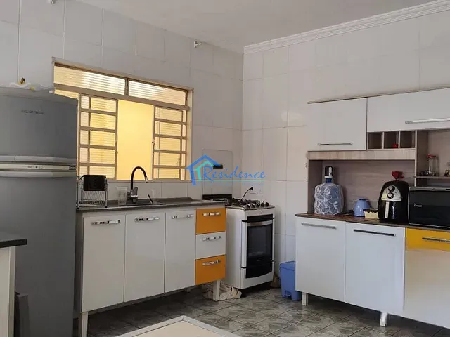 Sobrado com 126m² 4 quartos e 3 banheiros, à venda, no bairro Jardim Adriana em Indaiatuba