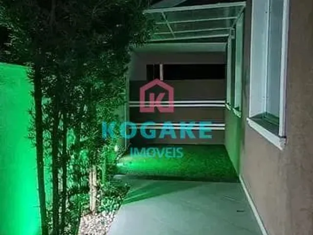 Sobrado com 300m² 4 quartos e 4 banheiros, à venda, no bairro Urbanova VII em São José Dos Campos
