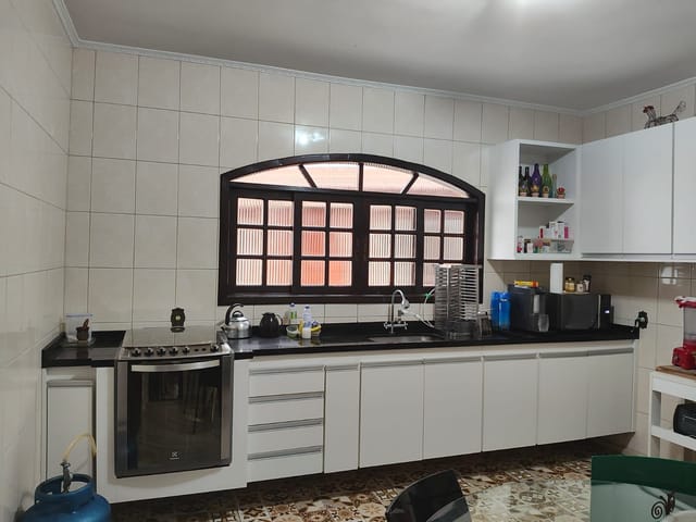 Sobrado 4 quartos e 3 banheiros, à venda, no bairro Vila São Francisco (Zona Leste) em São Paulo