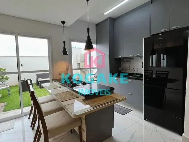 Sobrado com 145m² 3 quartos e 2 banheiros, à venda, no bairro Urbanova em São José Dos Campos