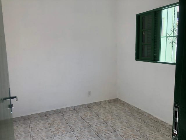 Sobrado 4 quartos e 2 banheiros, à venda, no bairro Vila Mafra em São Paulo