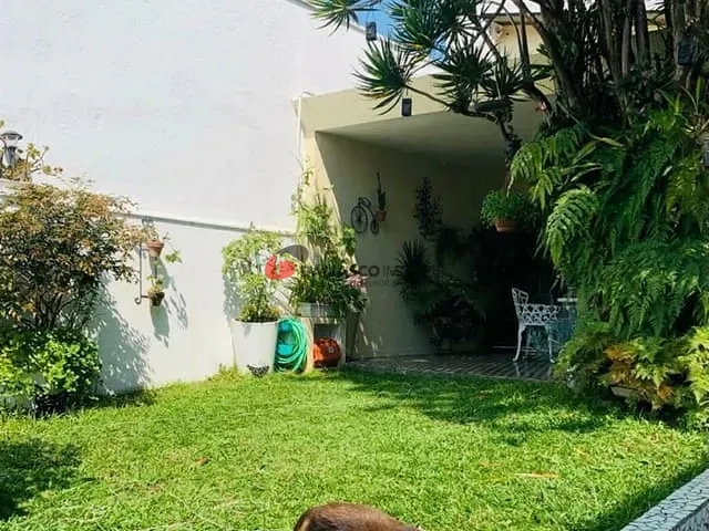 Sobrado com 278m² 3 quartos e 2 banheiros, à venda, no bairro Santa Paula em São Caetano do Sul