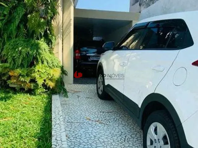 Sobrado com 278m² 3 quartos e 2 banheiros, à venda, no bairro Santa Paula em São Caetano do Sul