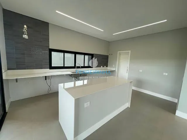 Sobrado com 480m² 5 quartos e 5 banheiros, à venda, no bairro Condomínio Residencial Alphaville II em São José dos Campos
