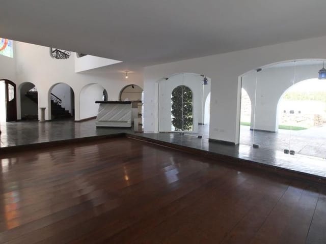 Sobrado com 627m² 7 quartos e 5 banheiros, à venda, no bairro Vila Madalena em São Paulo
