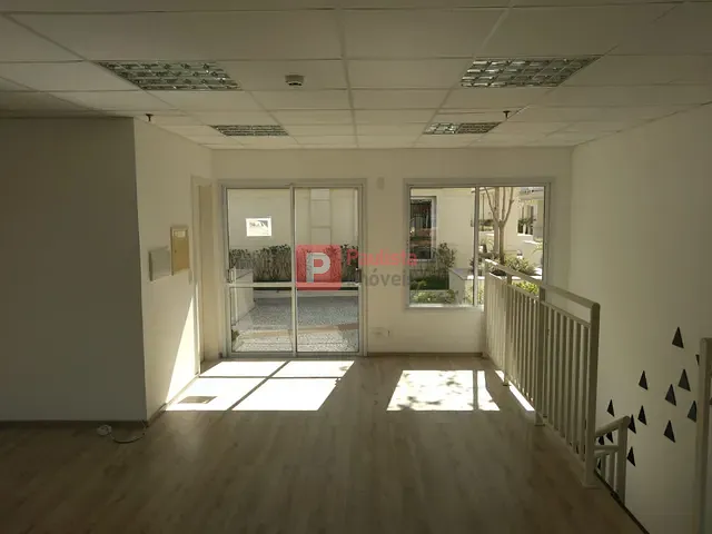 Village com 136m², à venda, no bairro Jardim Dom Bosco em São Paulo