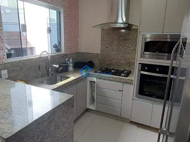 Sobrado com 150m² 3 quartos e 2 banheiros, à venda, no bairro Jardim Turim em Indaiatuba