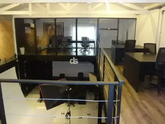 Sobrado com 500m², para alugar, no bairro Pinheiros em São Paulo