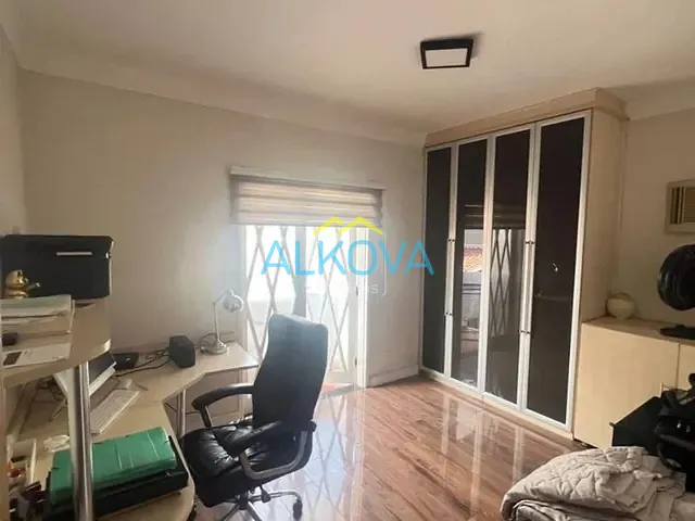 Sobrado com 250m² 4 quartos e 4 banheiros, à venda, no bairro Jardim Apolo em São José dos Campos