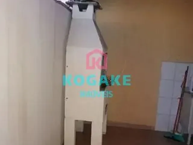 Sobrado com 182m² 4 quartos e 2 banheiros, à venda, no bairro Residencial União em São José Dos Campos