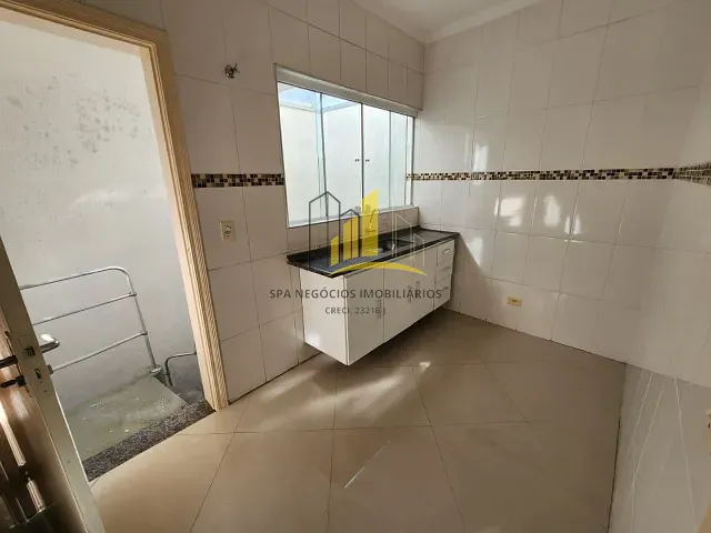 Sobrado 2 quartos e 3 banheiros, para alugar, no bairro Chácara Seis de Outubro em São Paulo