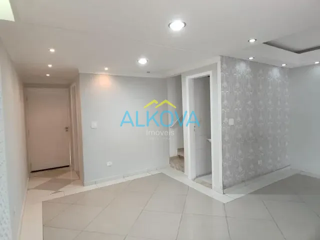 Sobrado com 140m² 3 quartos e 2 banheiros, à venda, no bairro Villa Branca em Jacareí