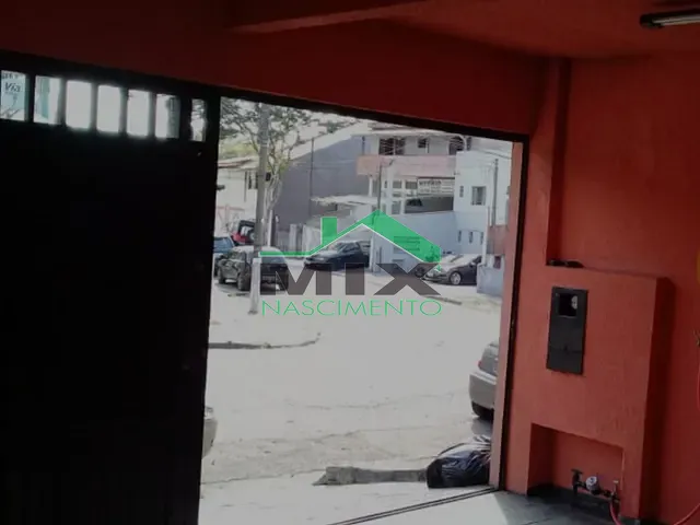 Sobrado com 176m² 3 quartos e 3 banheiros, à venda, no bairro Alves Dias em São Bernardo do Campo