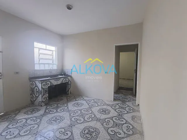 Sobrado com 125m² 2 quartos e 2 banheiros, à venda, no bairro Loteamento Vila Romana em Jacareí