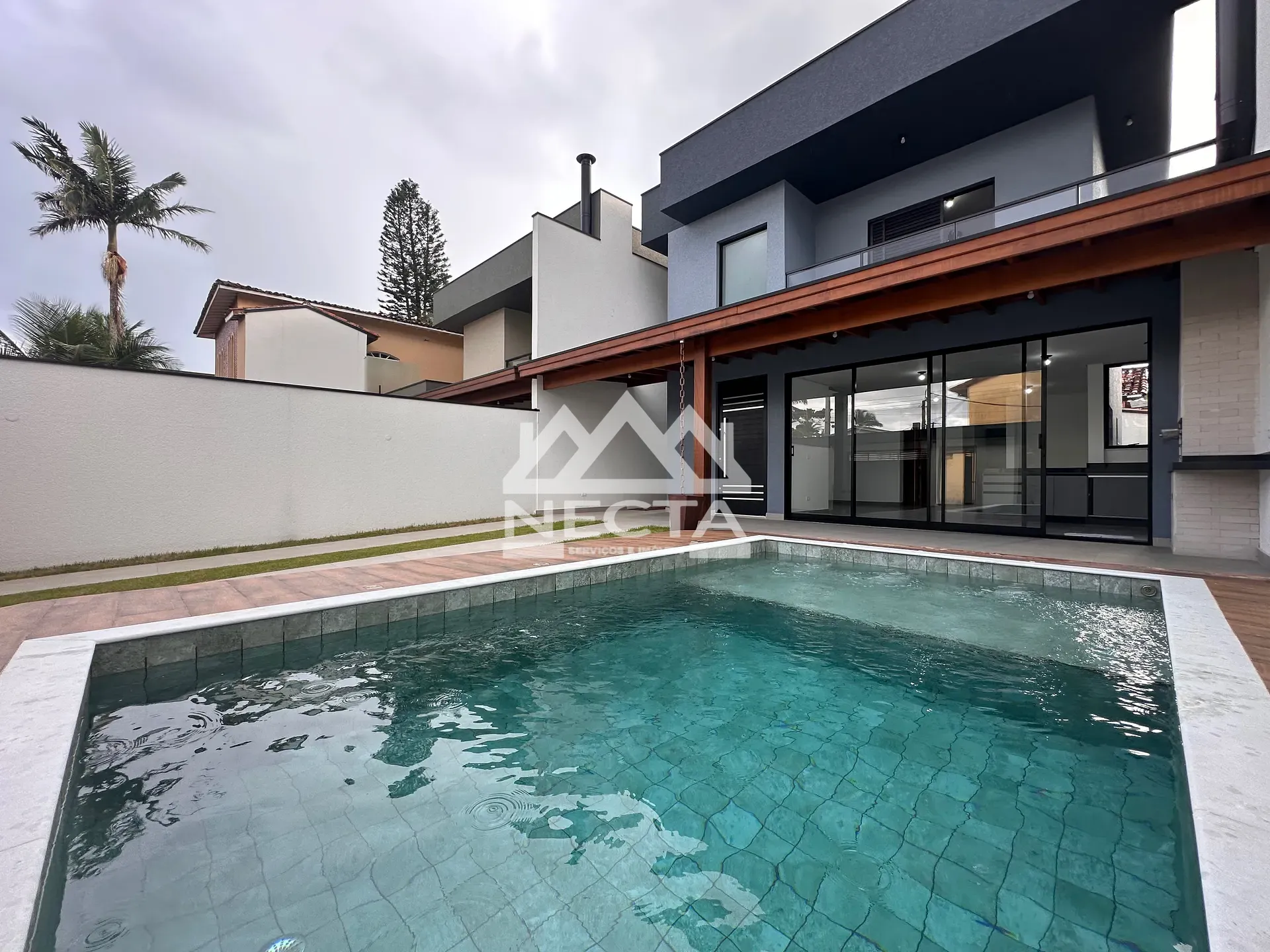 Sobrado, 3 quartos, 180 m² - Foto 1