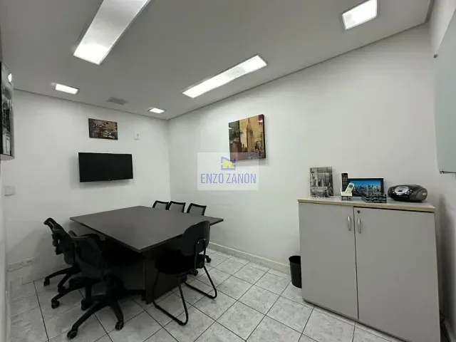 Sobrado com 102m² 8 quartos e 2 banheiros, à venda, no bairro Paulicéia em São Bernardo do Campo