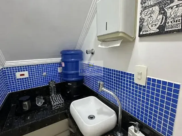 Sobrado com 102m² 8 quartos e 2 banheiros, à venda, no bairro Paulicéia em São Bernardo do Campo