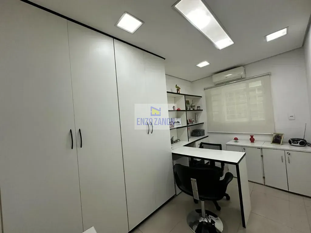 Sobrado, 8 quartos, 134 m² - Foto 4