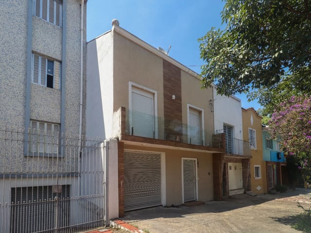 Foto do Sobrado - Sobrado para venda em Jardim da Glória com 3 quartos, sendo 3 suítes, 180m² | Lares e Andares Imóveis