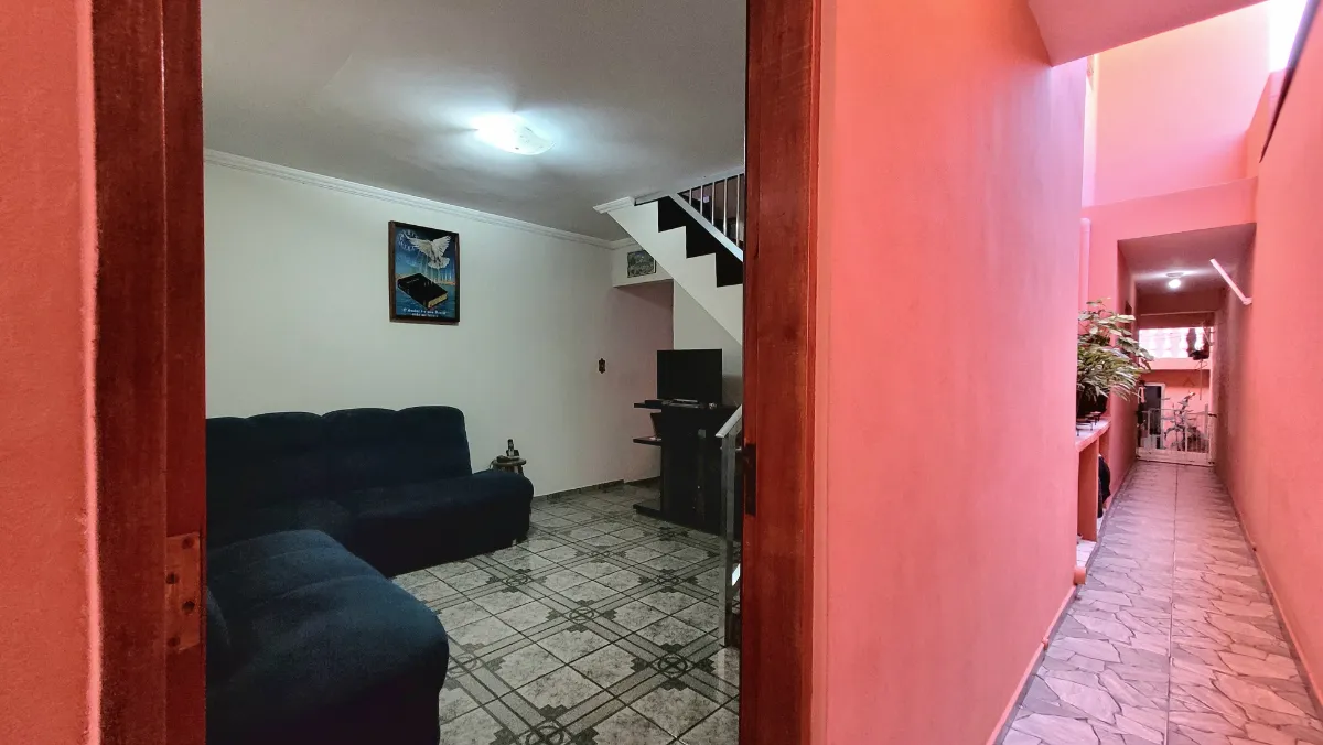 Sobrado para venda em Parque Novo Oratório com 5 quartos, 218m²
