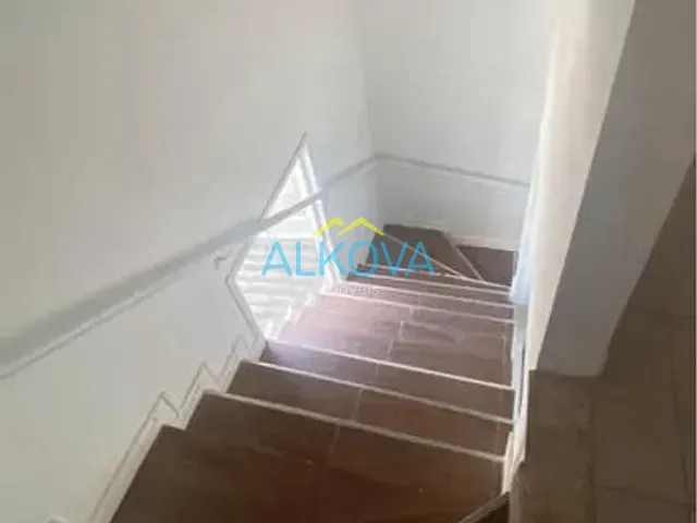 Sobrado com 125m² 4 quartos e 4 banheiros, à venda, no bairro Loteamento Residencial Vista Linda em São José dos Campos