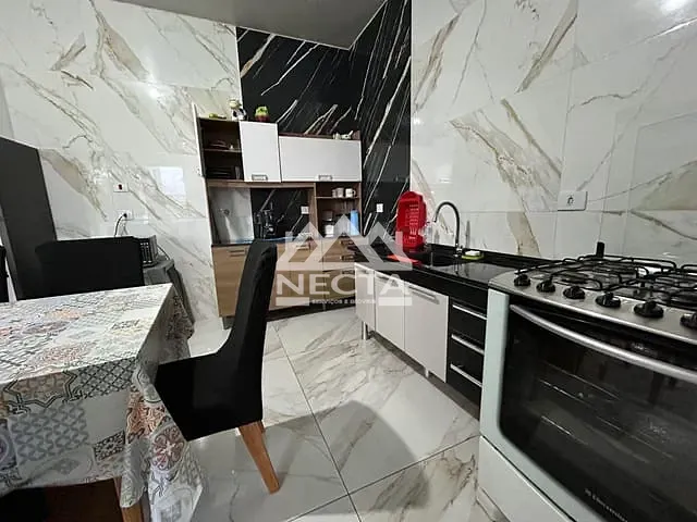 Sobrado com 600m² 2 quartos e 3 banheiros, à venda, no bairro Jardim do Sol em Caraguatatuba