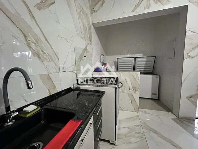 Sobrado com 600m² 2 quartos e 3 banheiros, à venda, no bairro Jardim do Sol em Caraguatatuba