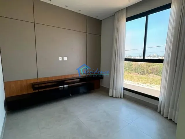Sobrado com 210m² 3 quartos e 3 banheiros, à venda, no bairro Loteamento Park Gran Reserve em Indaiatuba