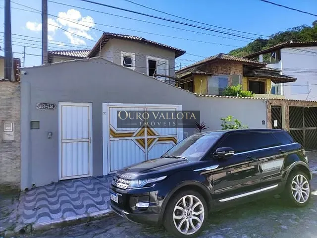Sobrado com 280m² 5 quartos e 5 banheiros, à venda, no bairro Canto do Forte em Praia Grande