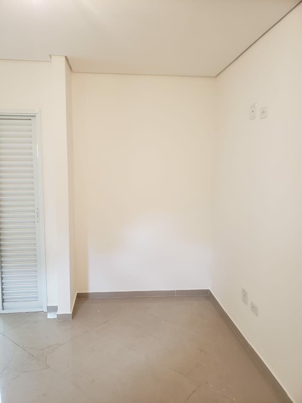 Sobrado à venda 2 Quartos, 2 Suites, 1 Vaga, 120M², Vila Príncipe de Gales, Santo André - SP