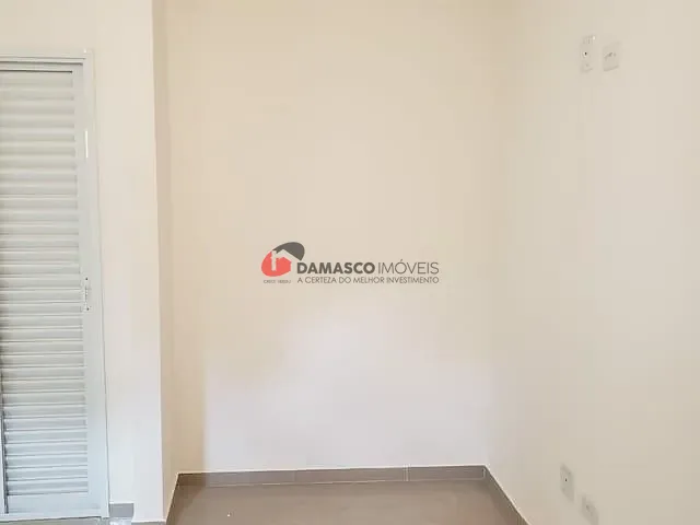 Sobrado com 120m² 2 quartos e 2 banheiros, à venda, no bairro Vila Príncipe de Gales em Santo André