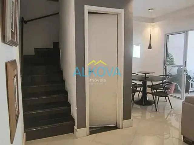 Sobrado com 130m² 3 quartos e 3 banheiros, à venda, no bairro Jardim Primavera em Jacareí