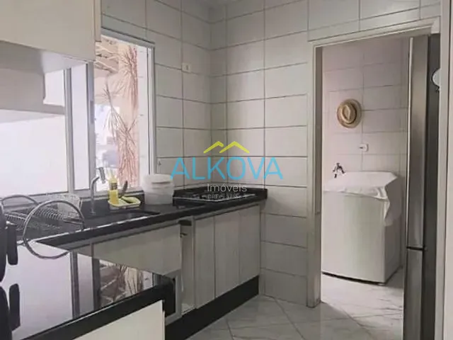 Sobrado com 130m² 3 quartos e 3 banheiros, à venda, no bairro Jardim Primavera em Jacareí