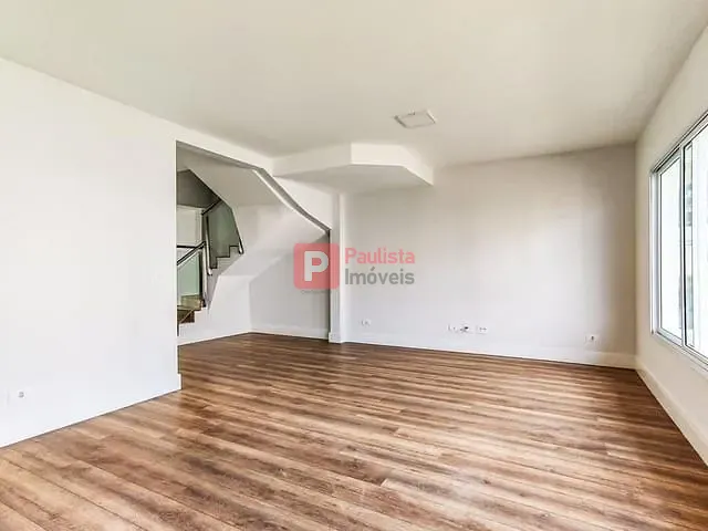 Sobrado com 303m² 4 quartos e 5 banheiros, à venda, no bairro Jardim São Nicolau em São Paulo