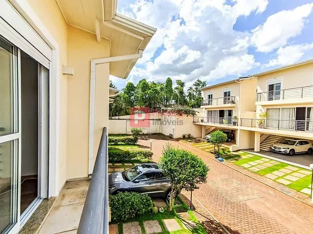 Sobrado com 303m² 4 quartos e 5 banheiros, à venda, no bairro Jardim São Nicolau em São Paulo
